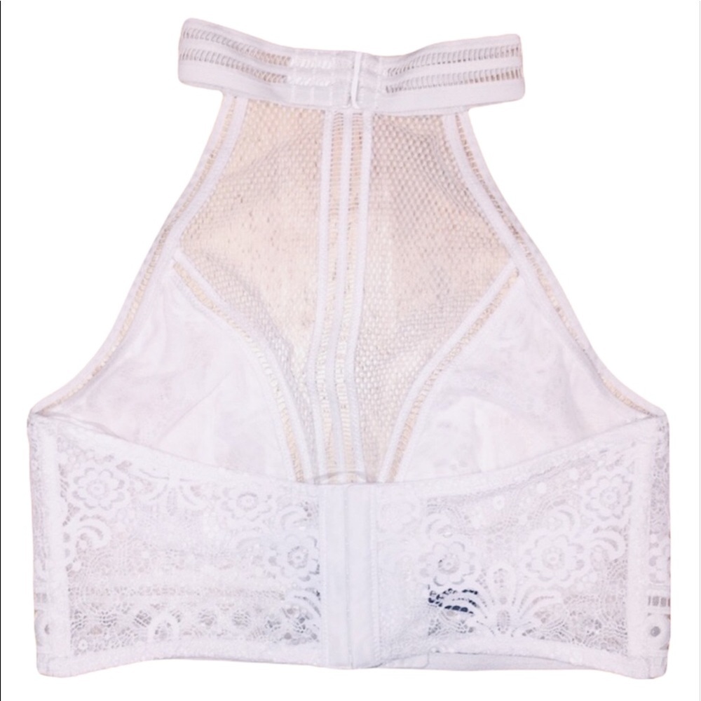 NWT Victoria's Secret: Rare 🔥 Small Lacey White Bralette Lingere - Picture 2 of 4